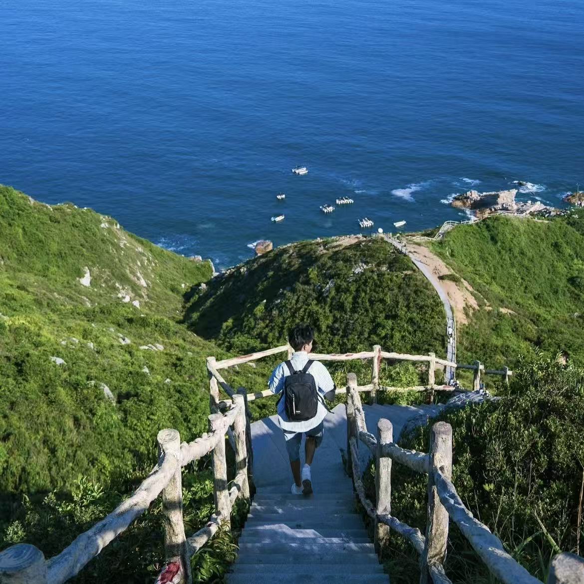 深圳